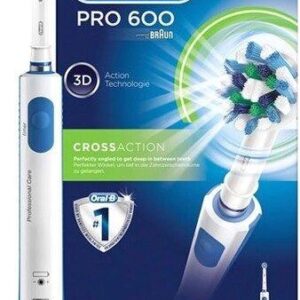 Электрическая зубная щетка Braun Oral-B PRO 600 Cross Action (D16.513)