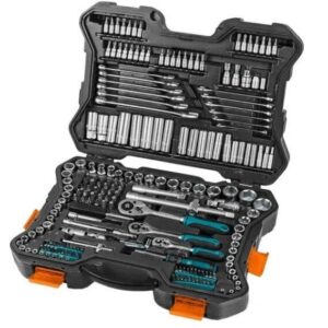 Универсальный набор инструментов Bort BTK-215 (215 предметов)